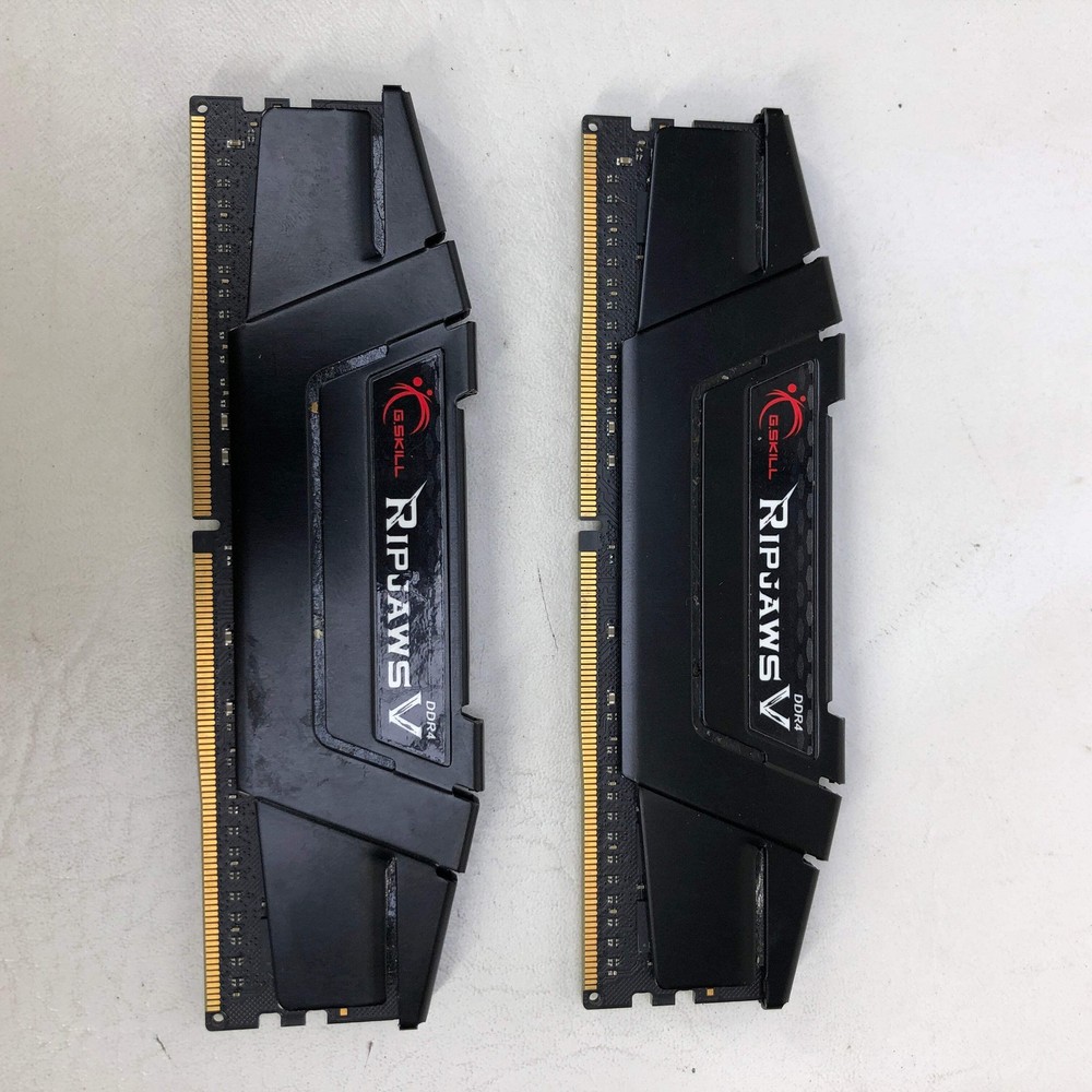 G.Skill Ripjaws V 32GB (2x16GB) RAM DDR4 4400MHz F4-4600C19D-32GVK
