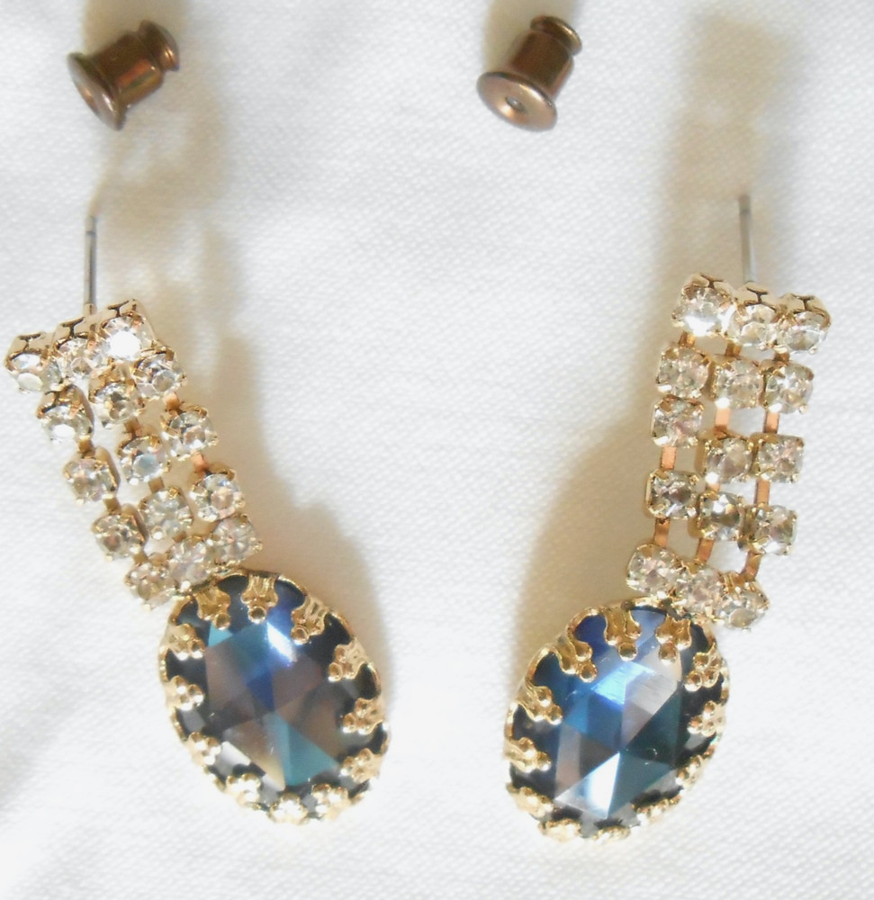 VTG Blue &Clear Rhinestone Glass Gold Tone Dangle Pierced Earrings party Evening