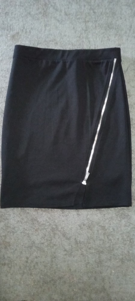 Guess Black Skirt Asymmetrical Zipper - Small, Stretch Waist Band, Slit Pencil