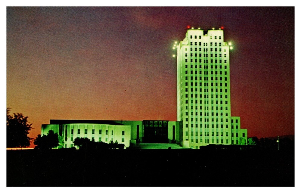 Bismarck ND North Dakota Evening Scene State Capitol Building Chrome Postcard
