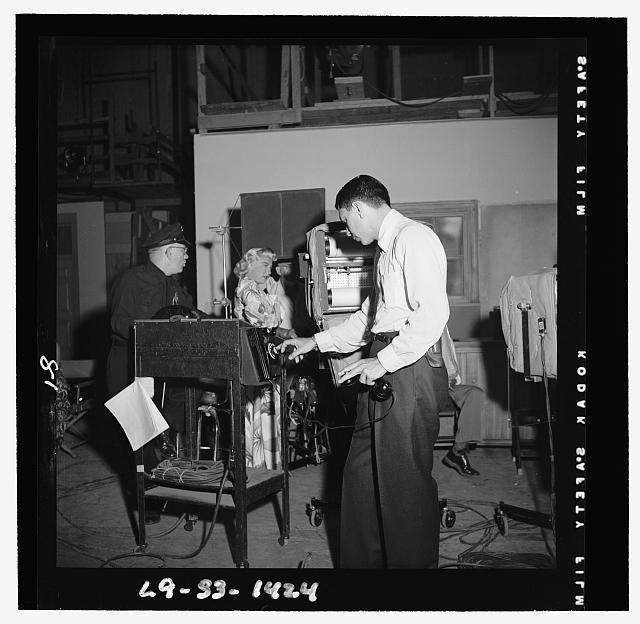 Photo:Image from LOOK - Job 53-1424 titled Dragnet -- Jack Webb 4