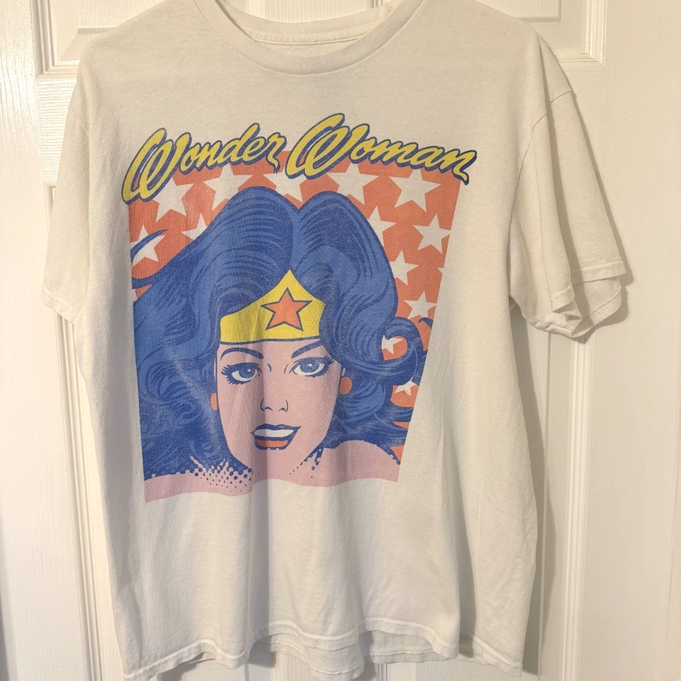 DC Comics Wonder Woman T-Shirt Womens Large