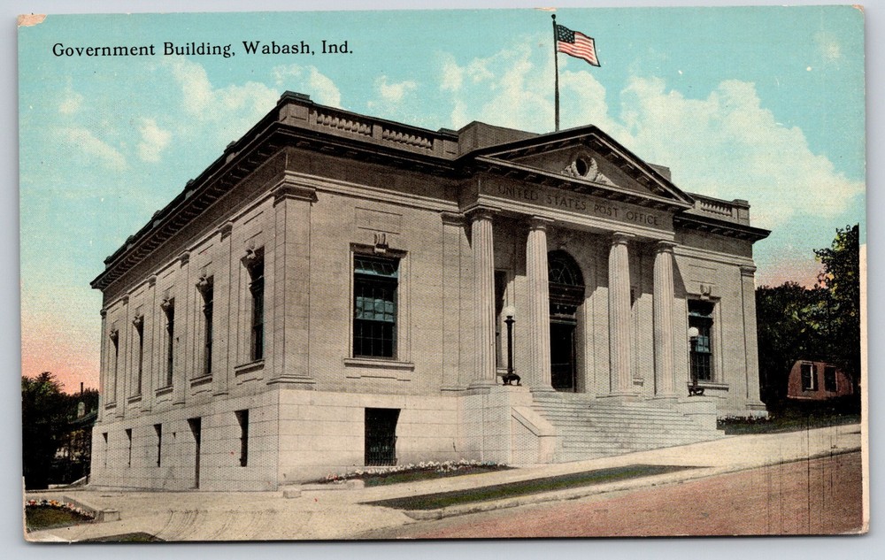 Wabash Indiana~Government Bldg St View~USA Flag~Neoclassical~c1910 Postcard