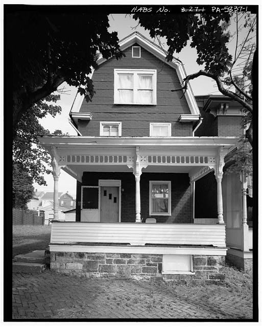1. NORTHWEST FRONT LOOKING SOUTHEAST - Theophilus Schraff House, 1327 Third