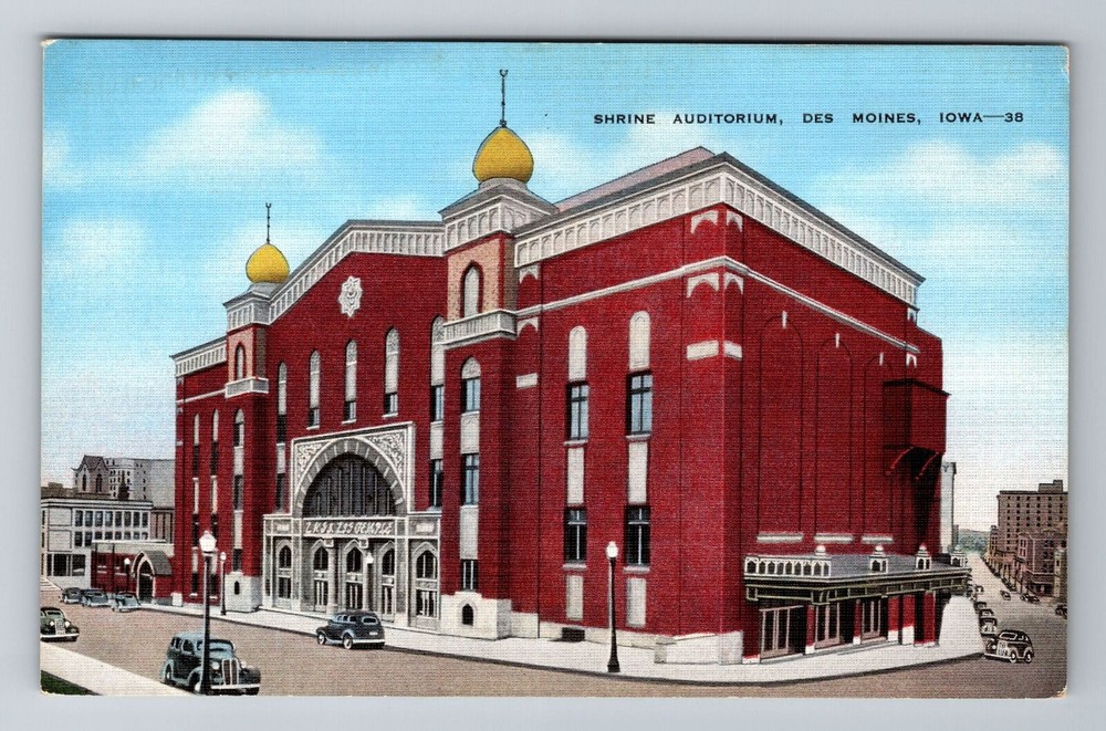 Des Moines IA-Iowa, Shrine Auditorium, Antique, Vintage Souvenir Postcard