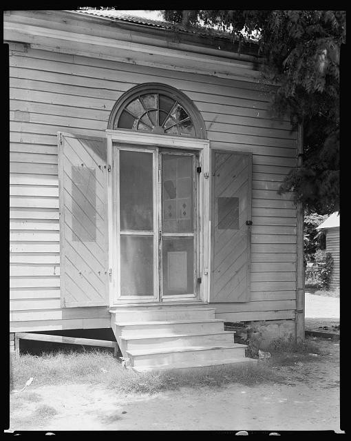 Photo:Grand Coteau Louisiana Petitin's Store 1938 Storefront Entrance