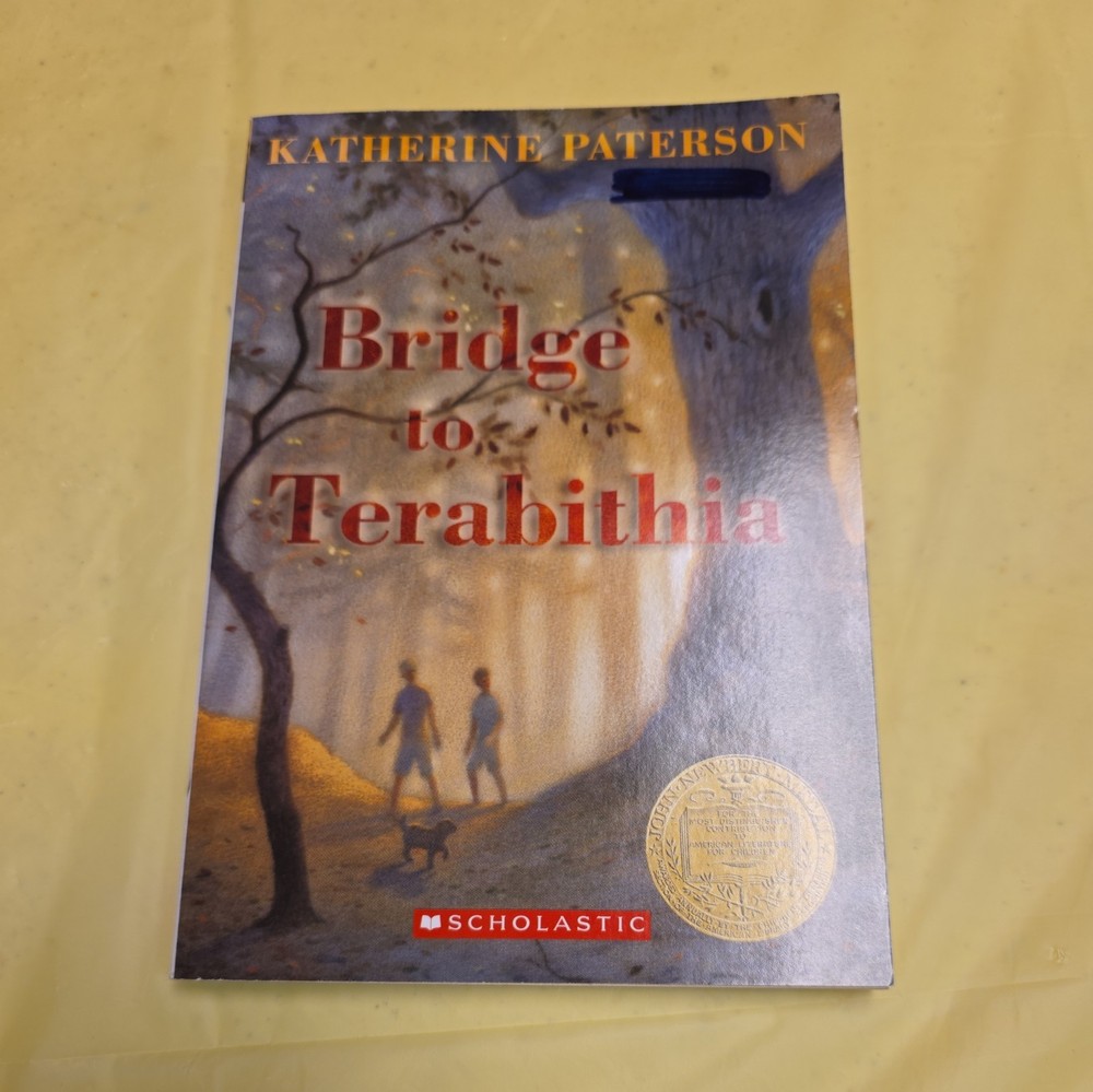 Bridge to Terabithia by Katherine Paterson (Hardcover)