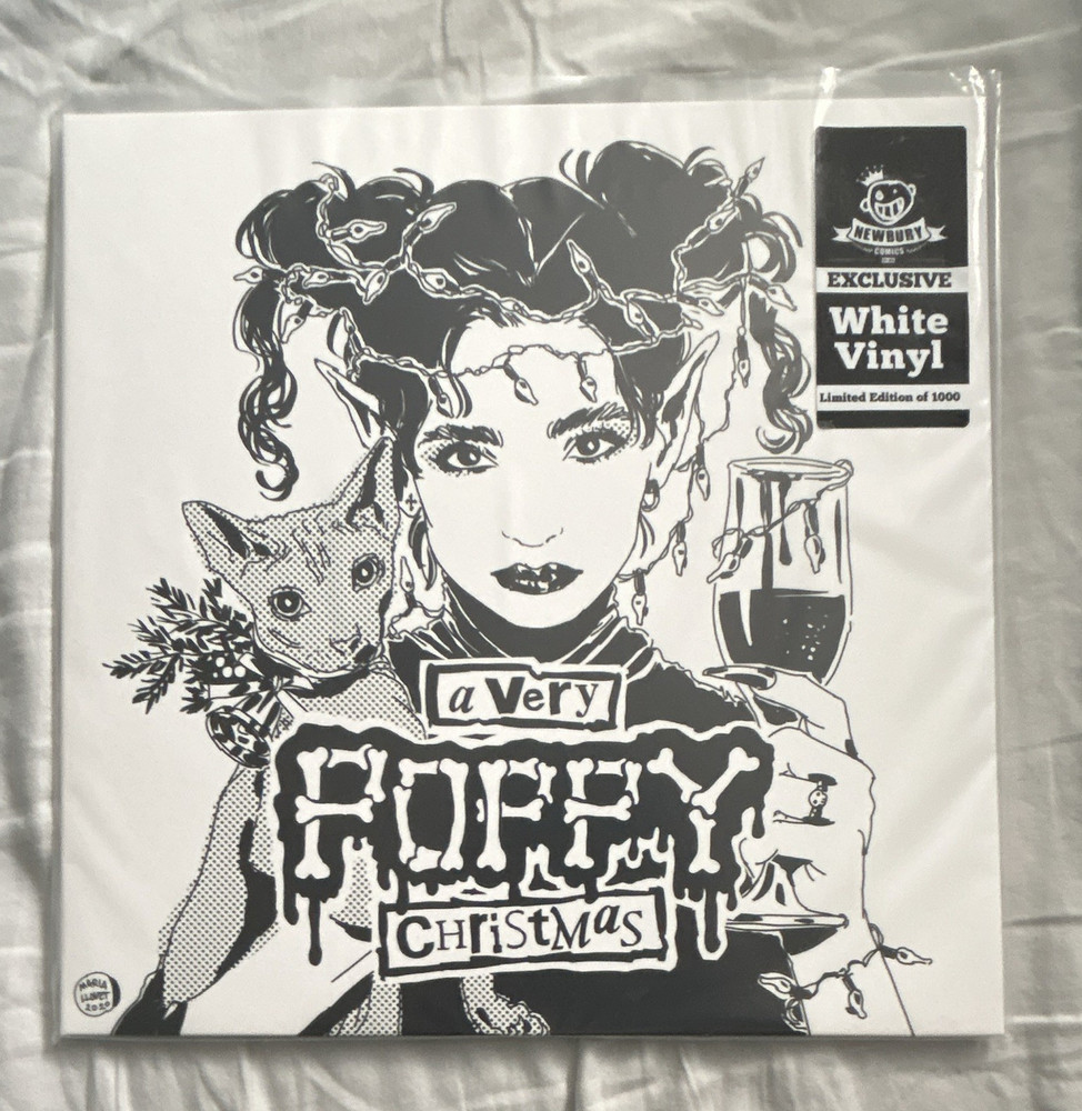 Poppy A Very Poppy Christmas Limited Edition White Colored Vinyl LP 12