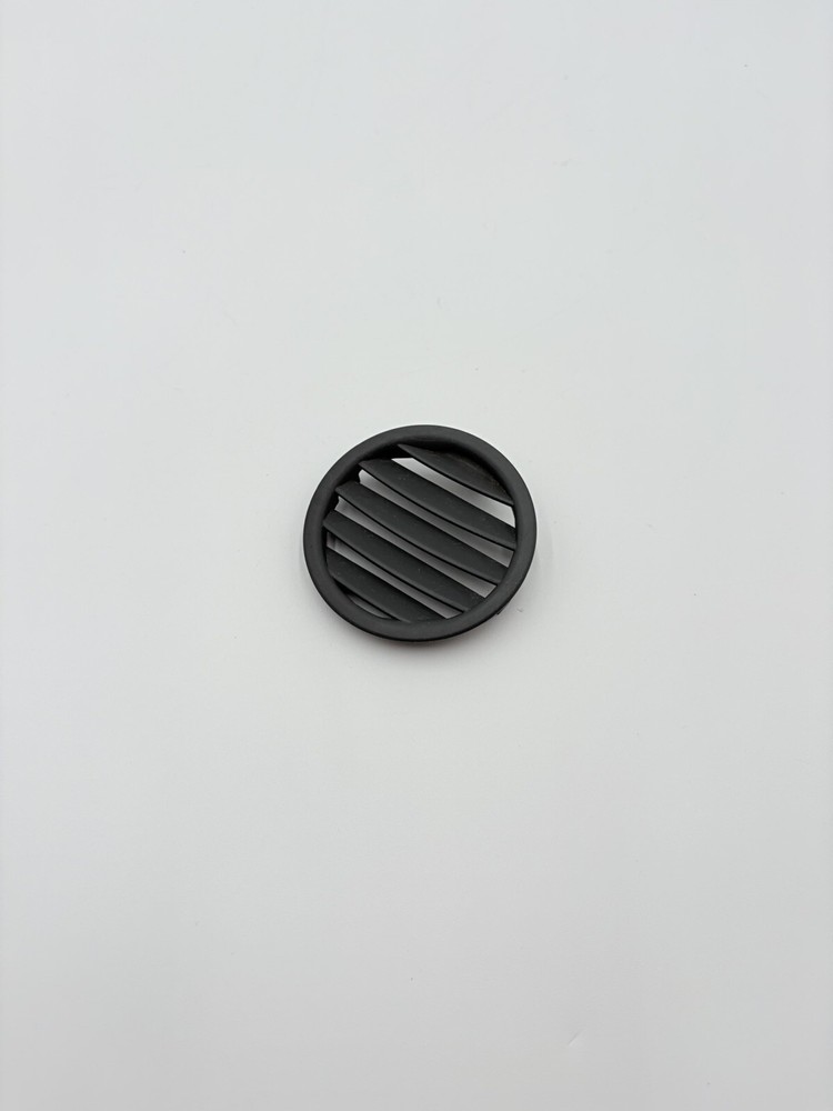 ⭐️05-07 ford focus Dash Mounted Side Air Defroster Vent Grille Right