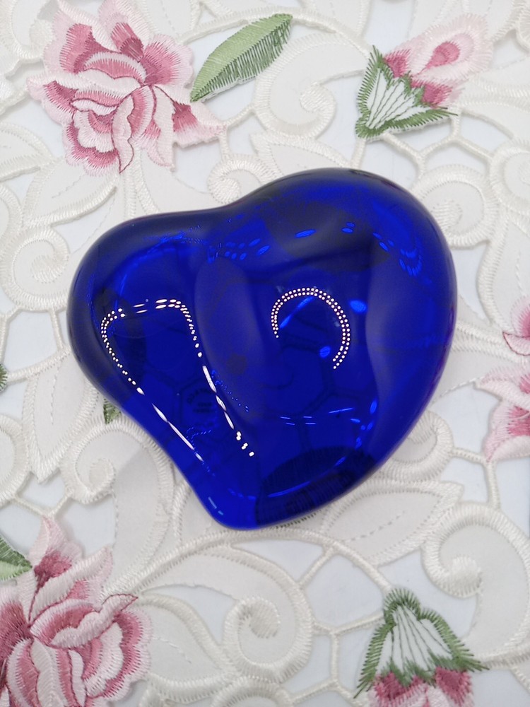 Tiffany & Co. Elsa Peretti 4” Cobalt Blue Heart Paper Weight