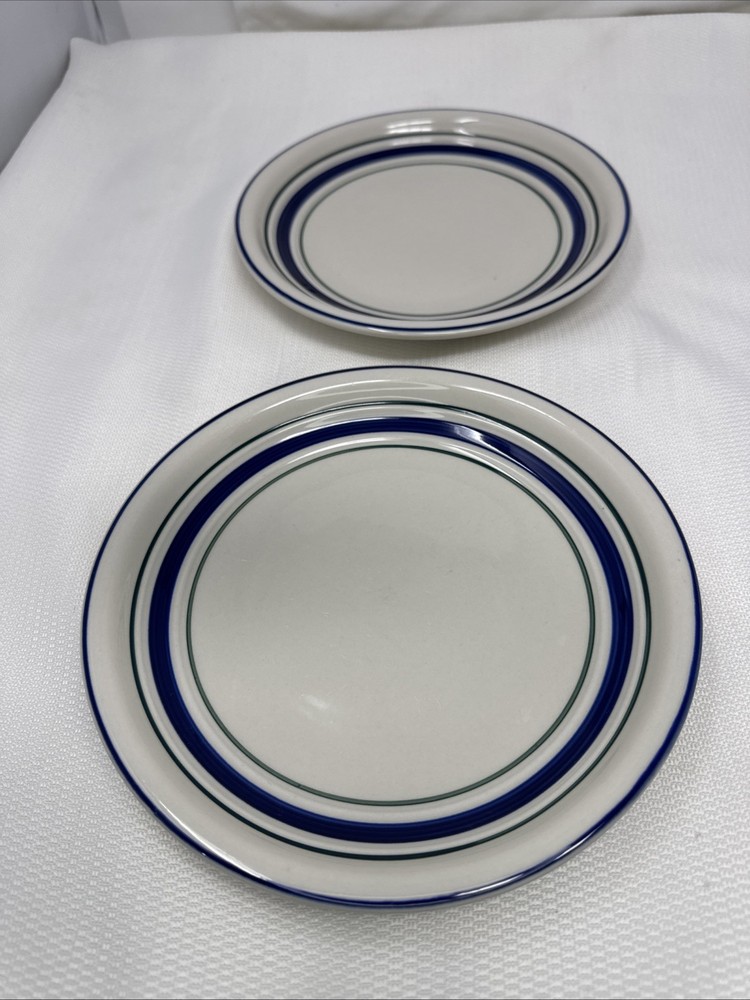 Country Crock Salad Plates (2) Blue Green Bands 7 3/4”
