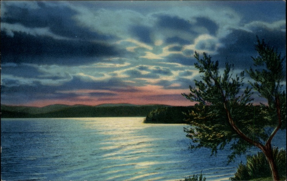 Michigan Roscommon Greetings from lake scene sunset ~ vintage postcard  ~ s9751