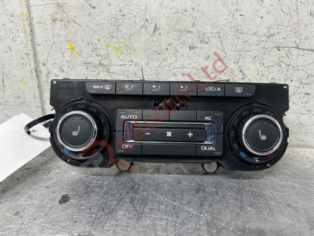 2010-2015 SKODA Superb TDi Digital Climate Control Panel 0.0