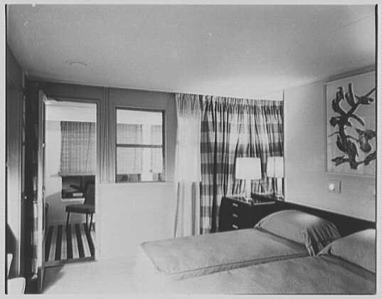 Photo:S.S. Independence, American Export Lines. Suite S3