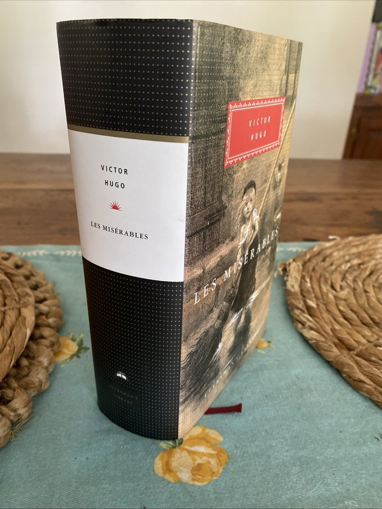 Les Misérables  by Victor Hugo (English) Hardcover 1998