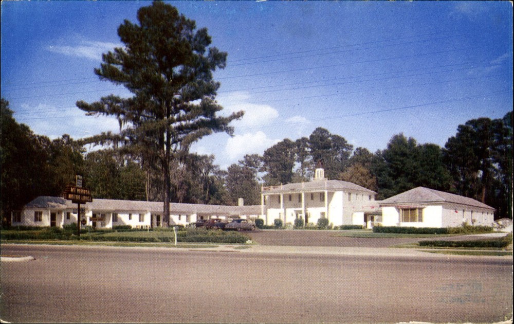 Mt Vernon Motor Lodge ~ Jacksonville FL Florida ~ 1950s cars