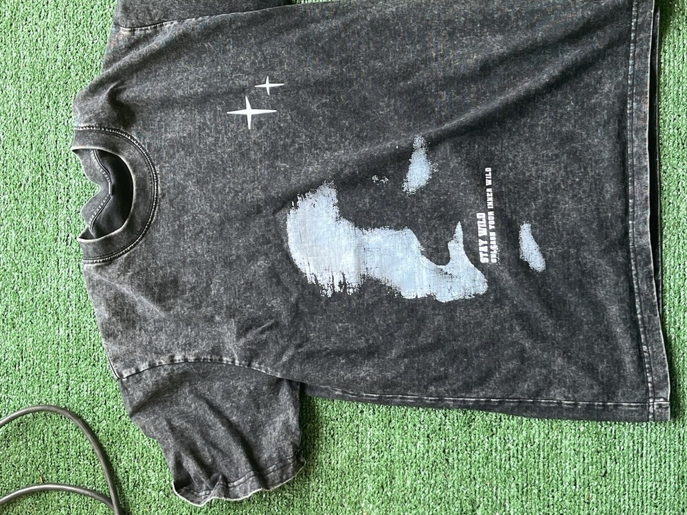 Men's Black Acid Wash Jesus Graphic Crew Neck Short Sleeve T-Shirt L