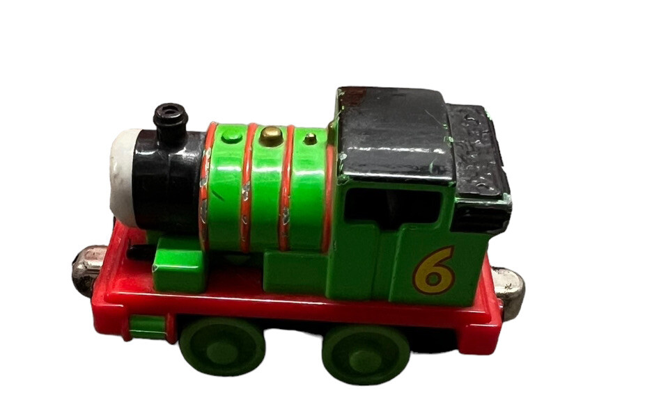 2009 Thomas & Friends Train Take N Play Diecast PERCY Green Engine Magnetic