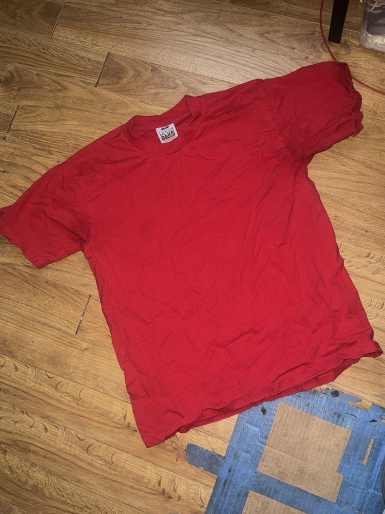 Men’s size - M PRO CLUB HEAVYWEIGHT T SHIRT $5 Each Solid Condition