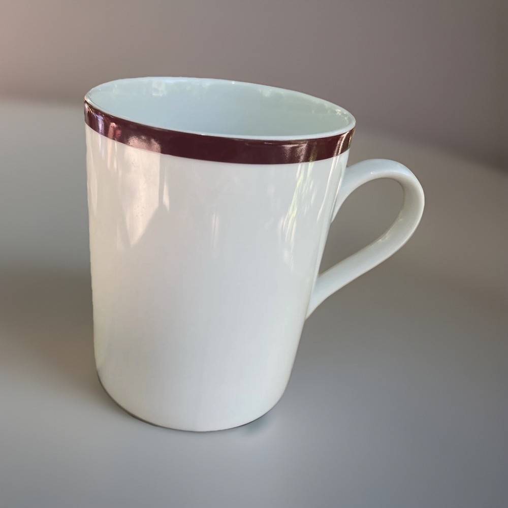 Williams Sonoma Brasserie Coffee Cup Classic White Maroon Rim made in Japan