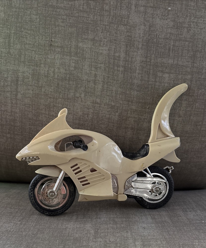 1995 Bandai Mighty Morphin Power Rangers Shark Cycle Toy with Fin