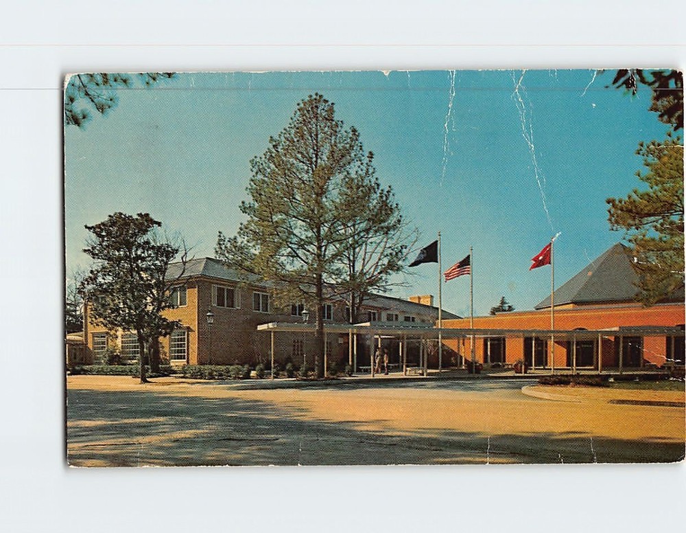 Postcard Williamsburg Lodge Williamsburg Virginia USA