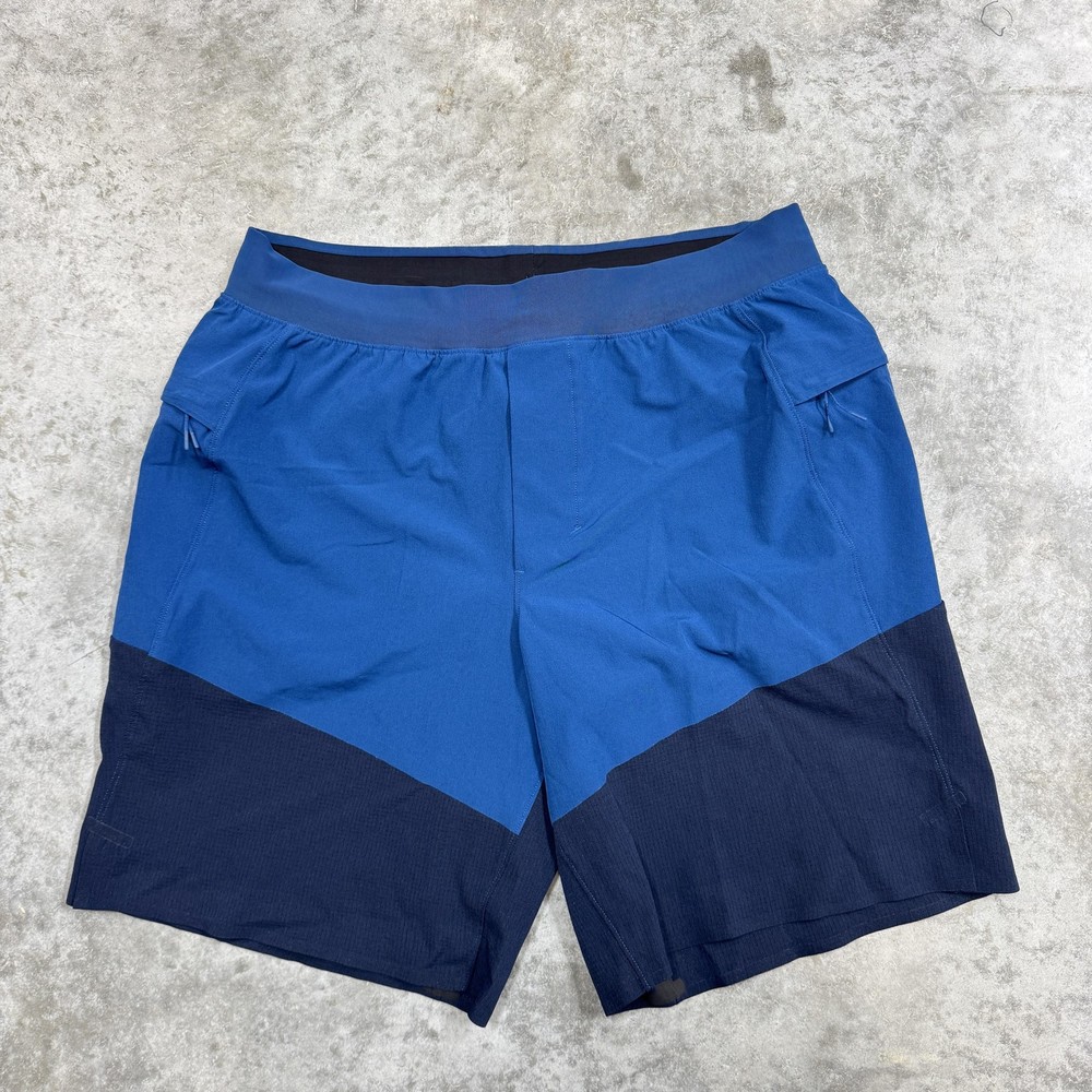 Lululemon Shorts Mens Medium Blue Navy Lined Running Training Athletic Gym