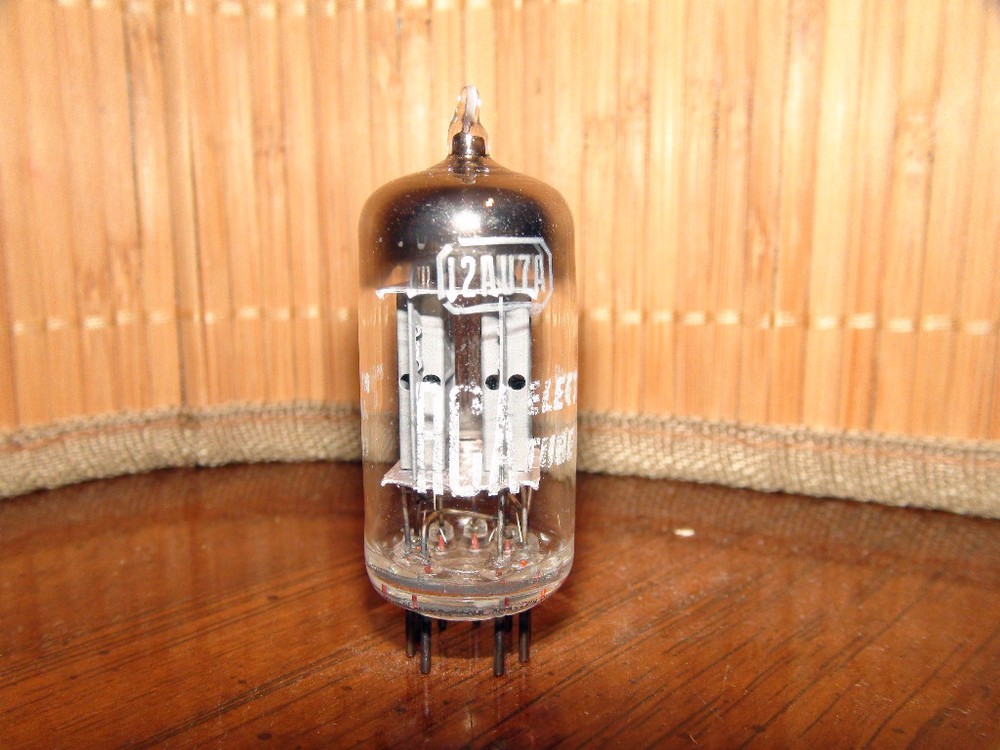 Vintage RCA 12AU7A D-Getter Stereo Tube #1208 7354 92
