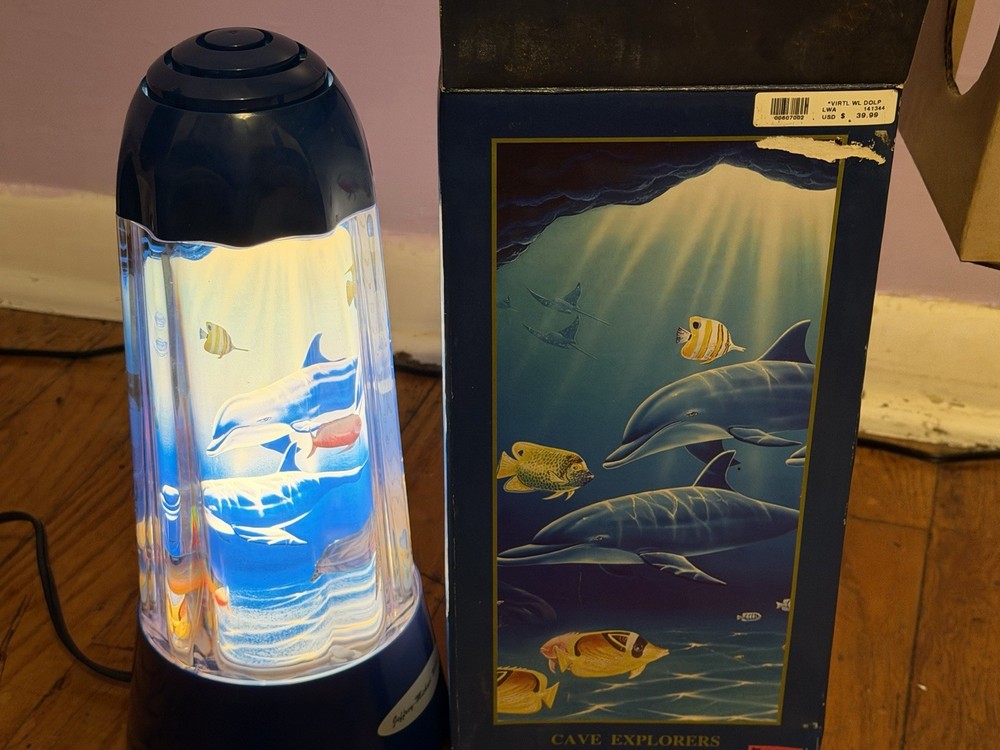 Vintage 1994 Rabbit Tanaka Rotating Motion Fish Aquarium Night Light Lamp Tested