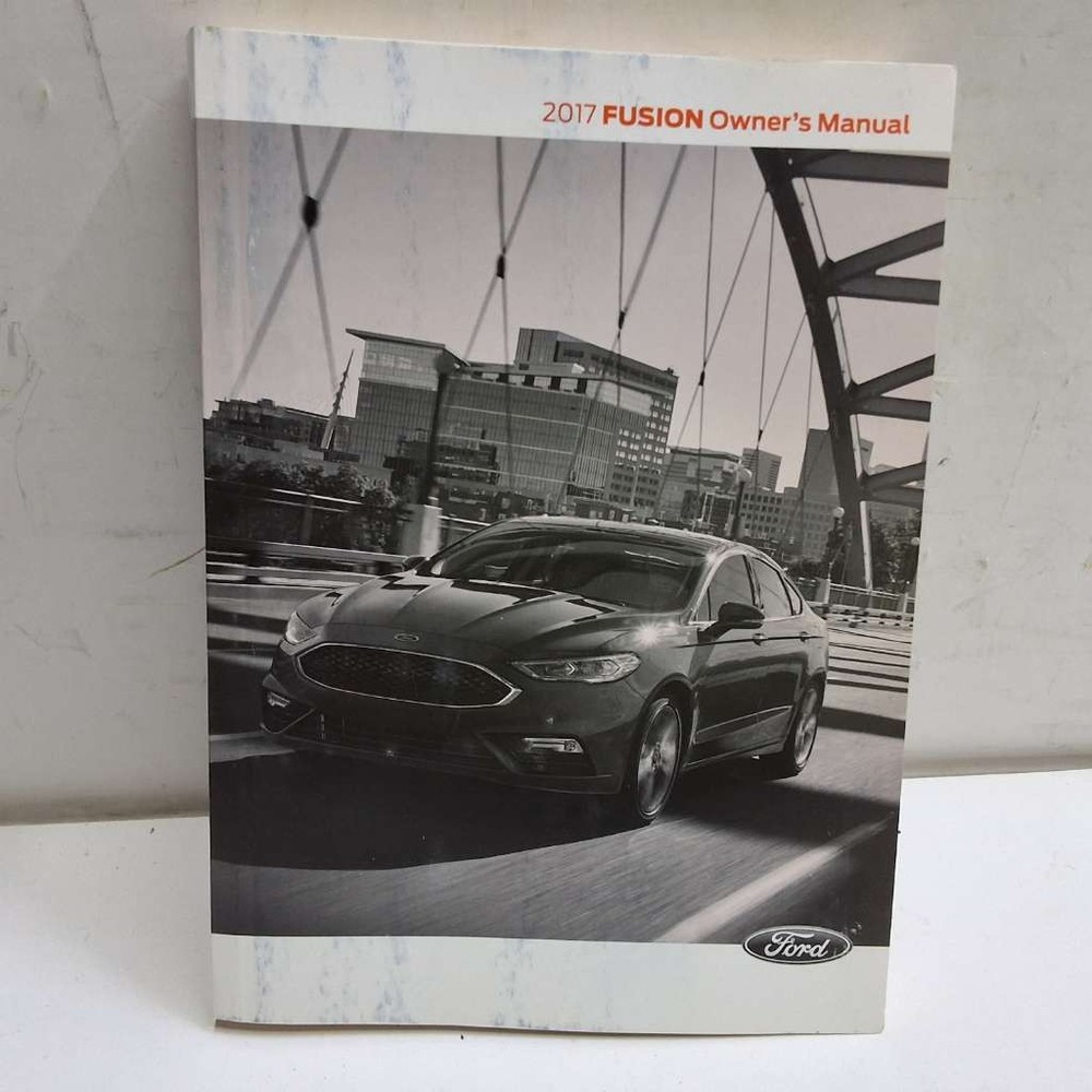 2017 Ford Fusion Owner's Manual with case and pamphlets