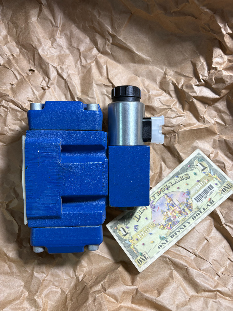 4Weh10Y4X/6Eg24N9Etk4/B10V New Rexr0Th Valve R900750869