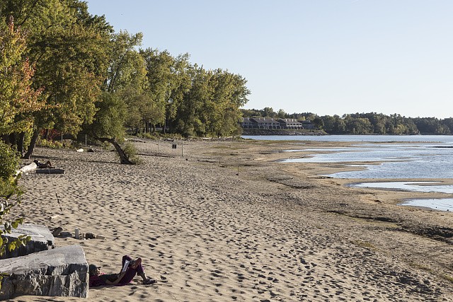 Photo:Burlington Vermont Lake Champlain Waterfront 2017 Sandy Beach Trees