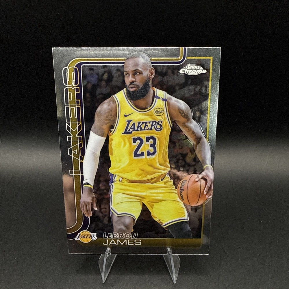 LeBron James 2025-26 Topps Chrome #127 Base Lakers