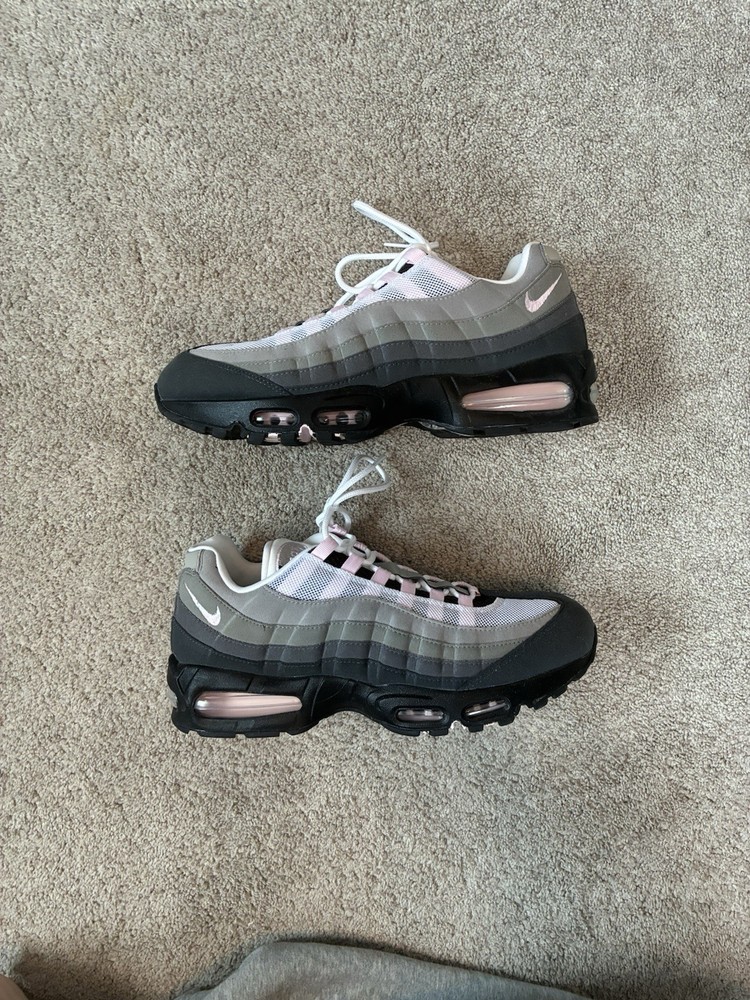 Size 13.5 - Nike Air Max 95 OG 2025 Pink Foam W