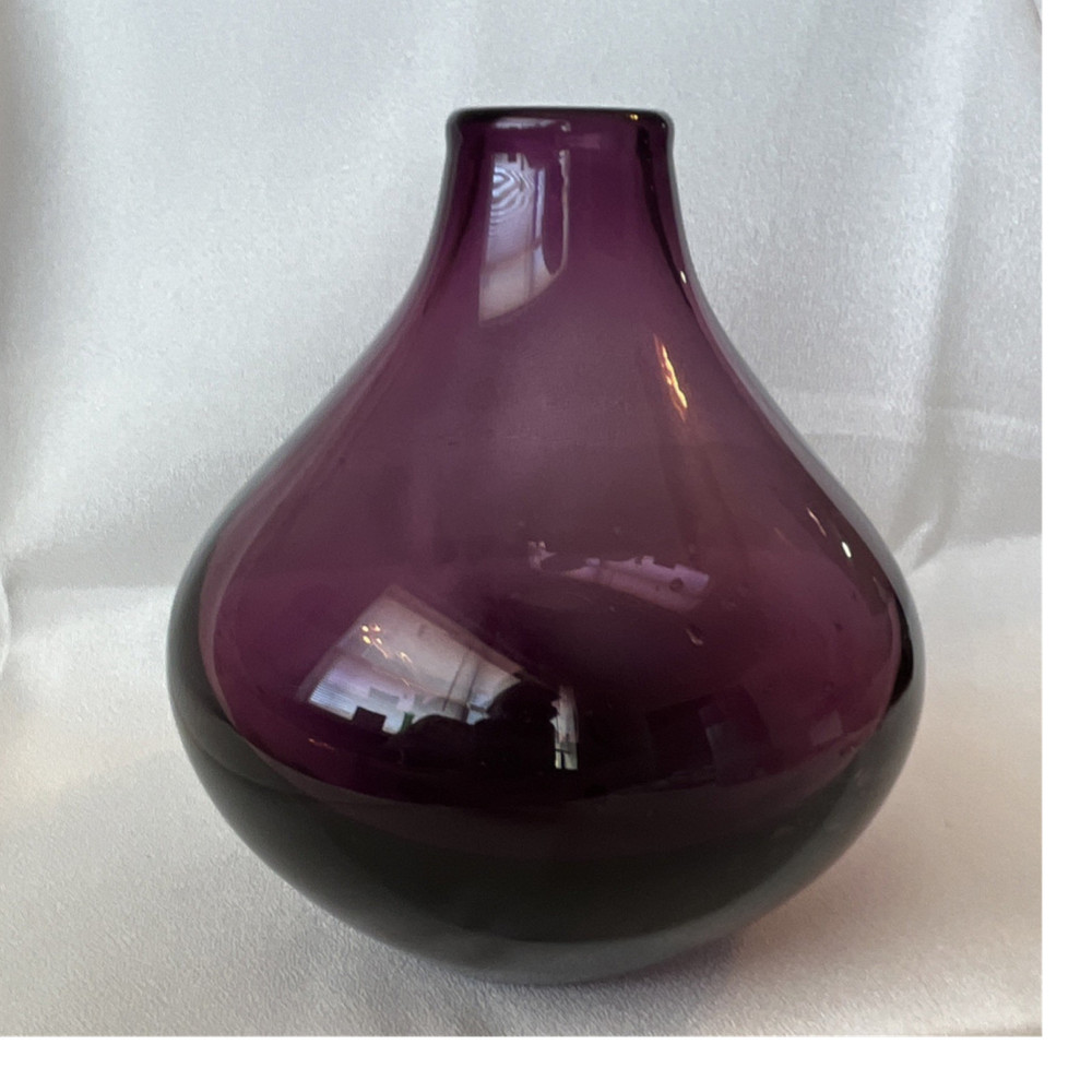 Vintage MCM Amethyst Art Glass Teardrop Vase - Polished Base Scandinavian Style
