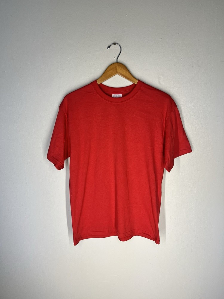 Hanes Heavyweight 50/50 Blank T-Shirt Red M Y2K Vintage Made in El Salvador