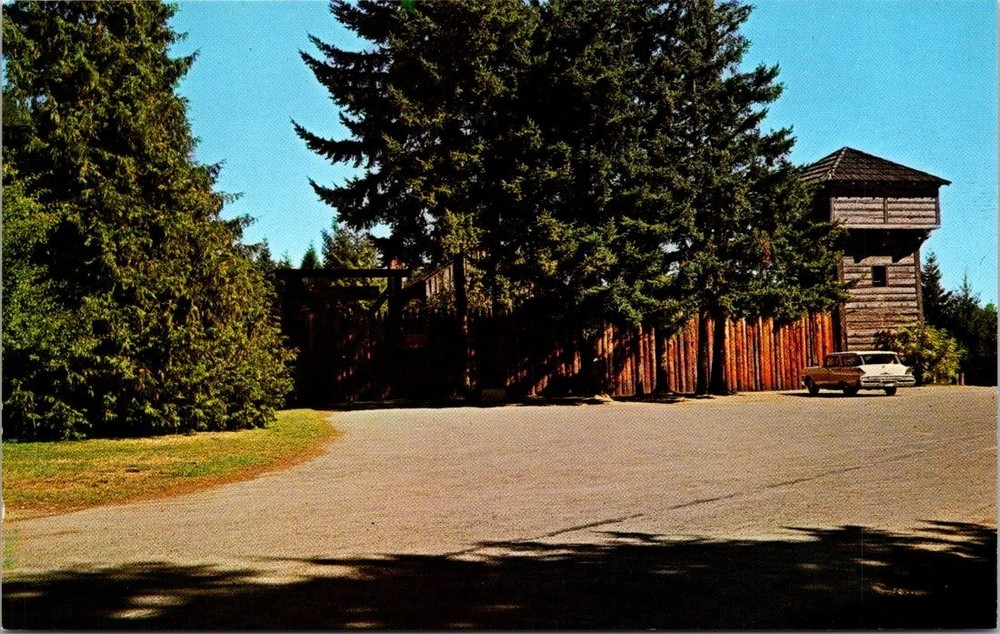Postcard Washington WA Tacoma Point Defiance Park Fort Nisqually