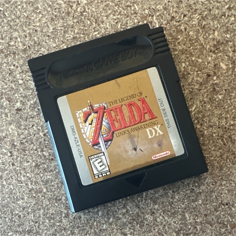 Nintendo The Legend of Zelda: Link's Awakening DX GBC E NTSC-U/C Adventure