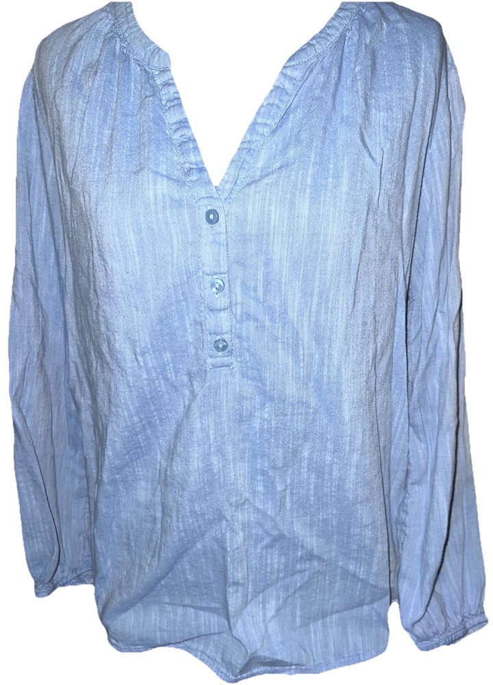 Women’s Old Navy Light Blue Long Sleeve Shirt Button Up Design Size S