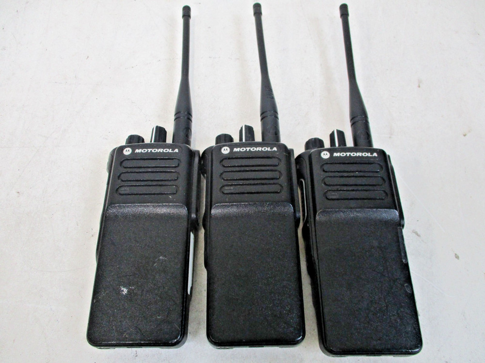 Lot of 3 Motorola XPR 7350e UHF Radio 403MHz No Battery No Charger