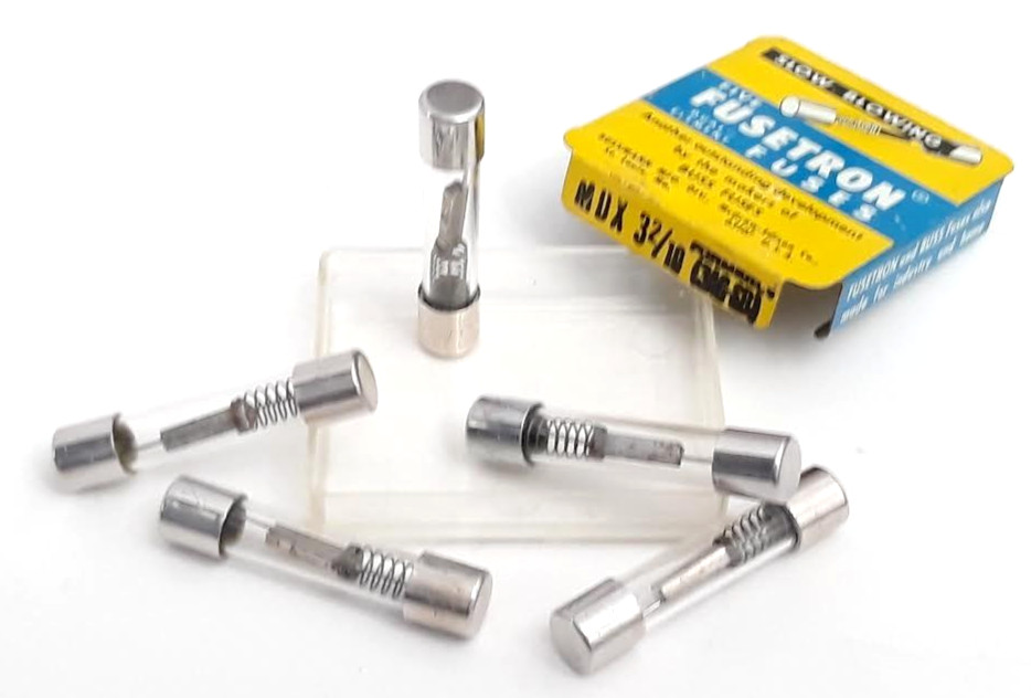 Lot Of 5 Each Mdx-3-2/10 Mdx-3-2/10 Buss Bussmann Fuses 125V Slow Blow 3-2/10A