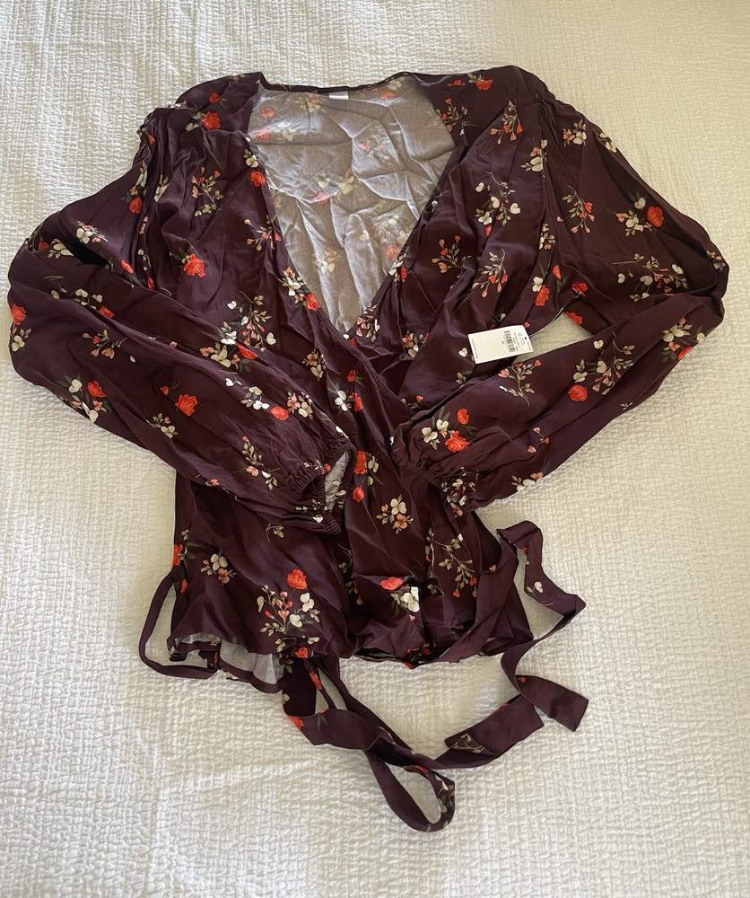 Old Navy Women's XL Floral Wrap Blouse Burgundy Chiffon V-Neck Tie Ruffle