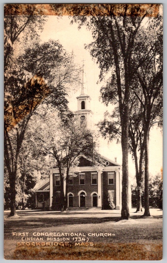 Antique Postcard First Congregational Church Stockbridge, MA 1910s