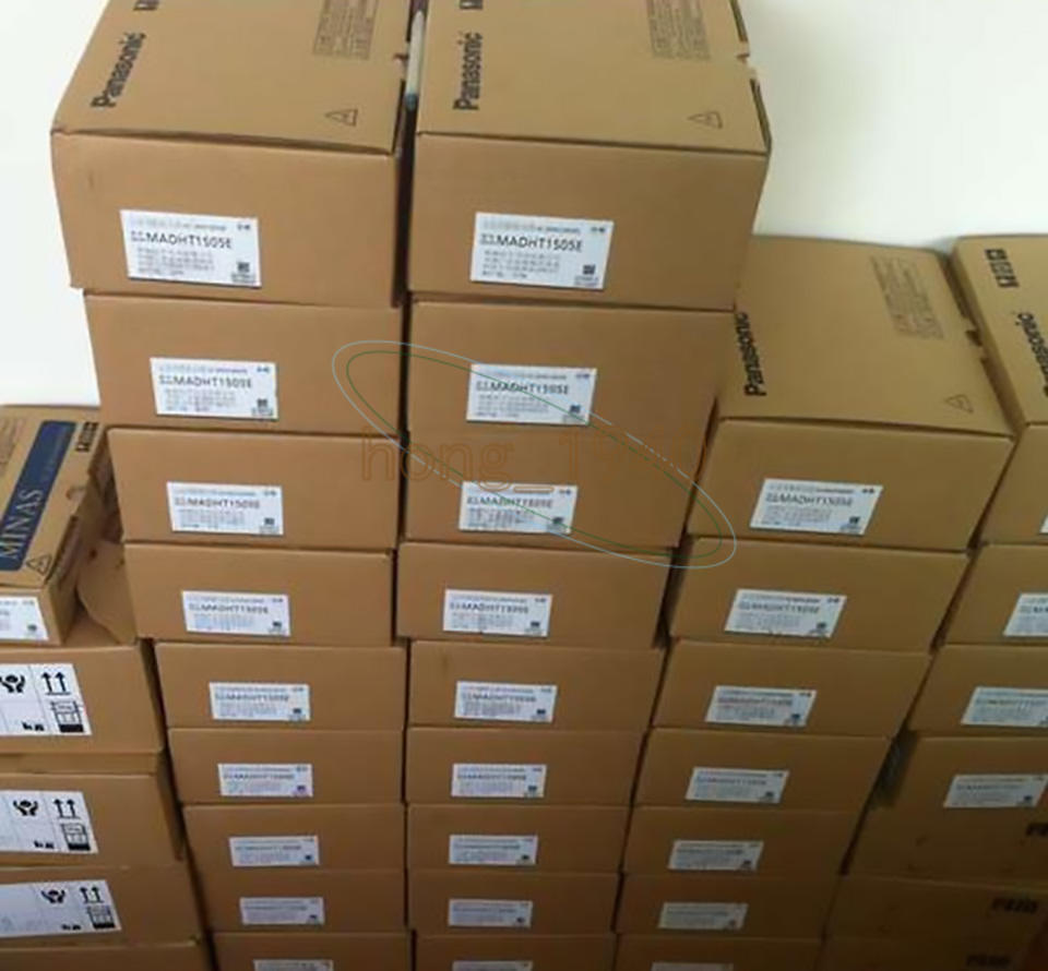 ONE NEW Panasonic AC Servo Motor MSME011S1S