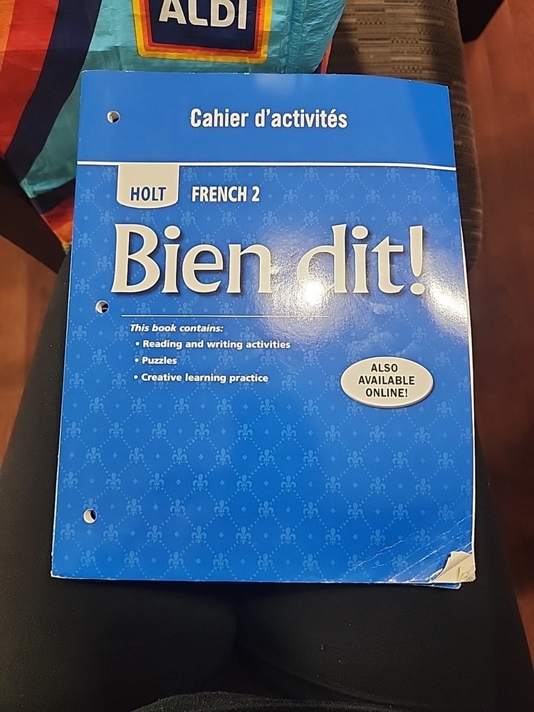 Bien dit!: Cahier d'activities Student Edition Level 2 - Paperback -