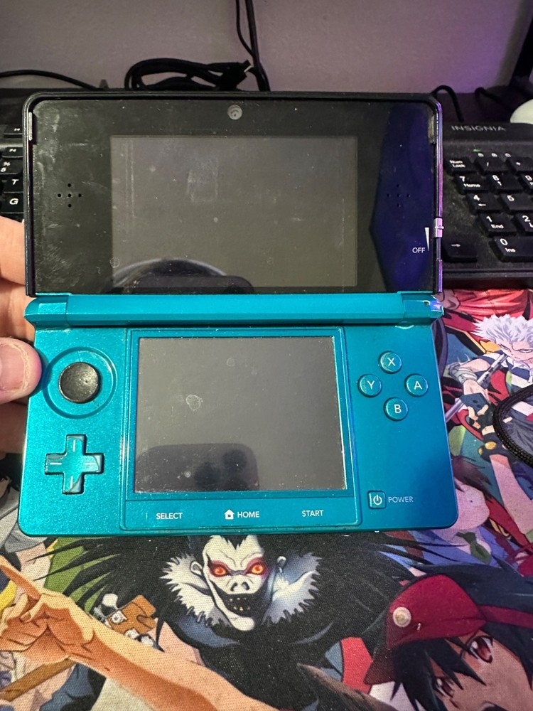 READ!!! Nintendo 3DS  CTR-001 Console PARTS OR REPAIR