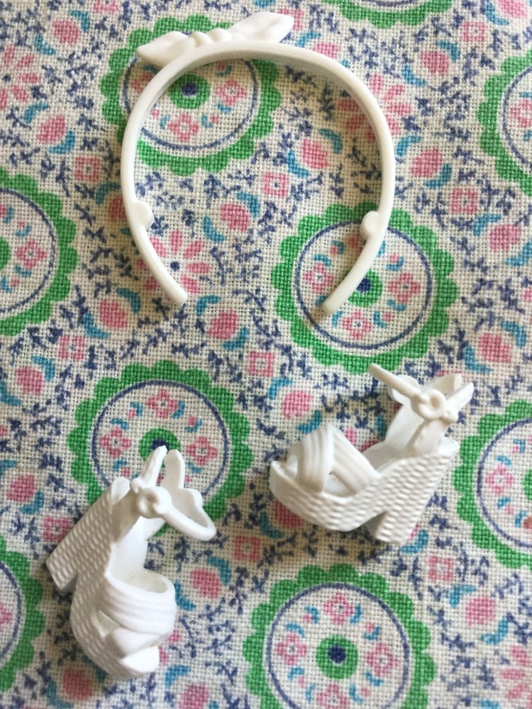 Mattel Barbie Doll Shoes Wedding Bridal Summer White Color High Heels Crown