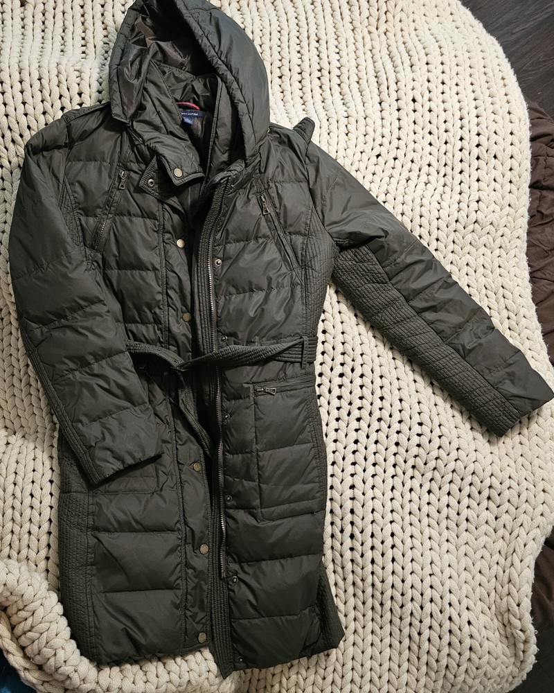 Tommy Hilfiger Army Green Knee-Length Quilted Puffer Jacket for Men