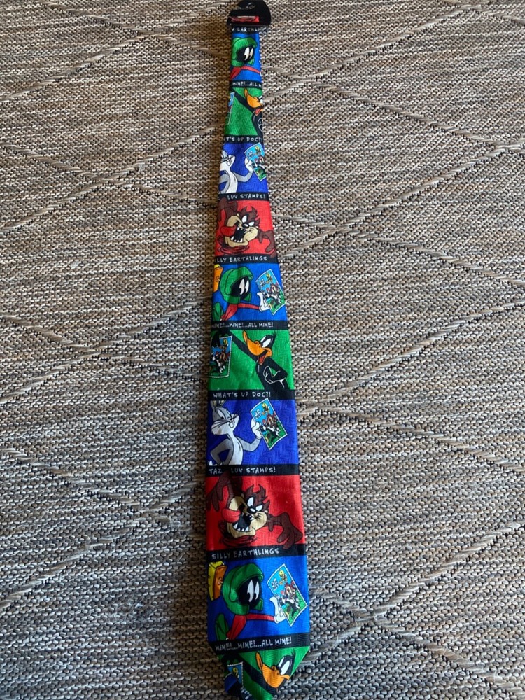 Vintage Looney Tunes Neck Tie Taz Marvin Martian Bugs Daffy 1997