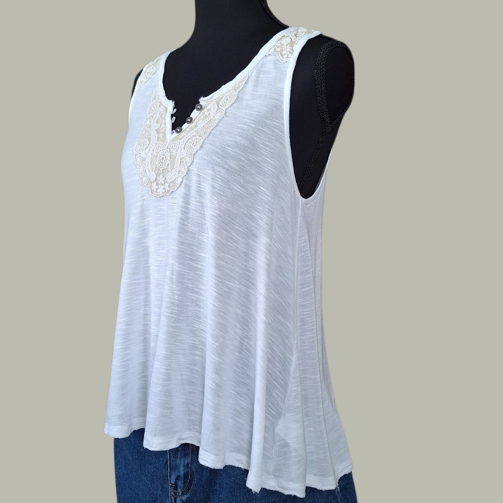 Aeropostale White Flowy Lace Trim V-neck Boho Tank Distressed Hem Womens M